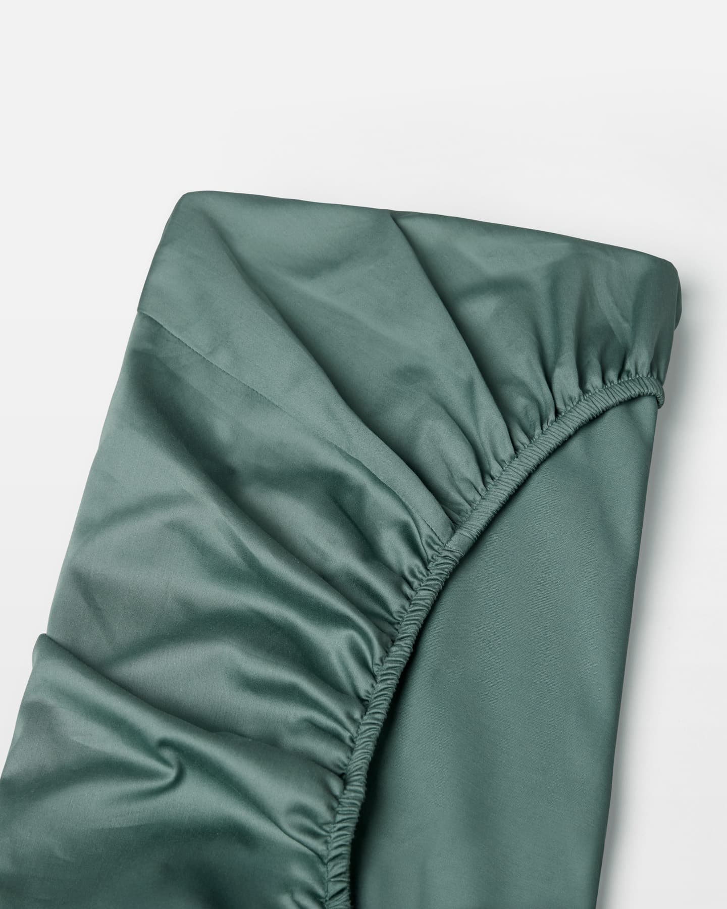 Muotoonommeltu lakana Washed Bottle Green