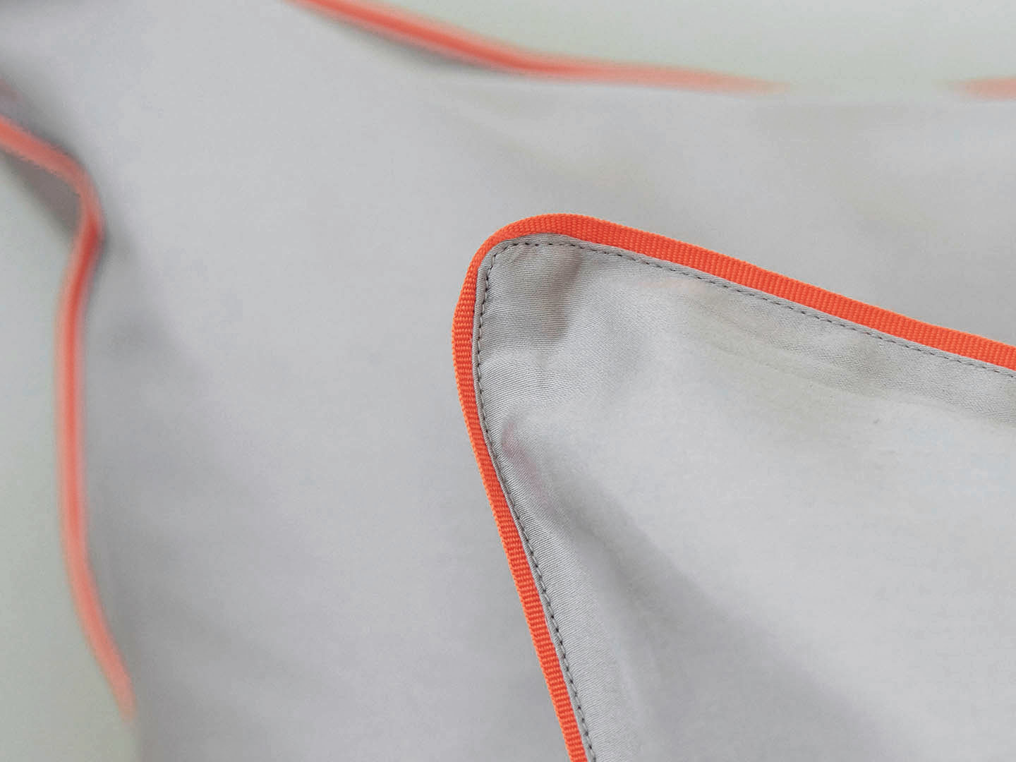 Tyynyliina Strimma - Concrete Grey