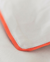 Tyynyliina Strimma - Concrete Grey Tyynyliina Strimma - Concrete Grey