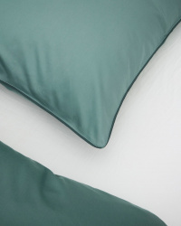 Tyynyliina Strimma - Washed Bottle Green Tyynyliina Strimma - Washed Bottle Green