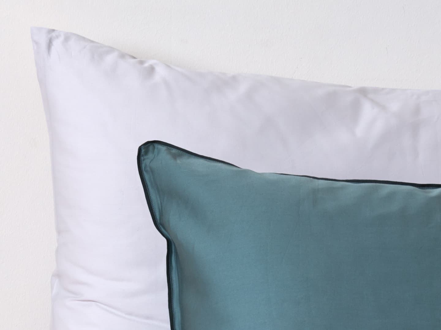 Tyynyliina Fond - Pearl Grey