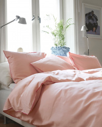 Tyynyliina Strimma - Cherry Blossom Pink Tyynyliina Strimma - Cherry Blossom Pink