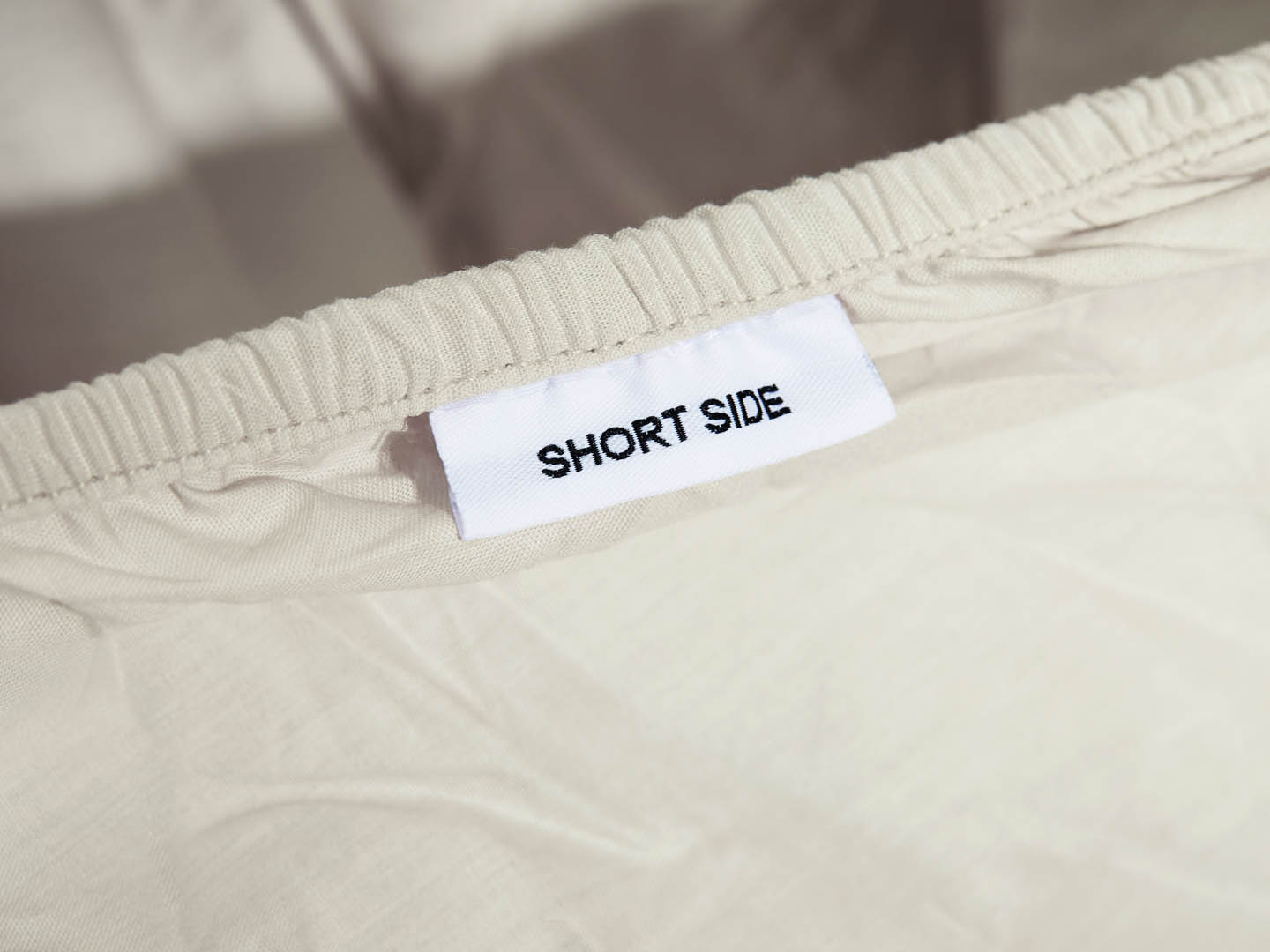 Muotoonommeltu lakana Raw Cotton