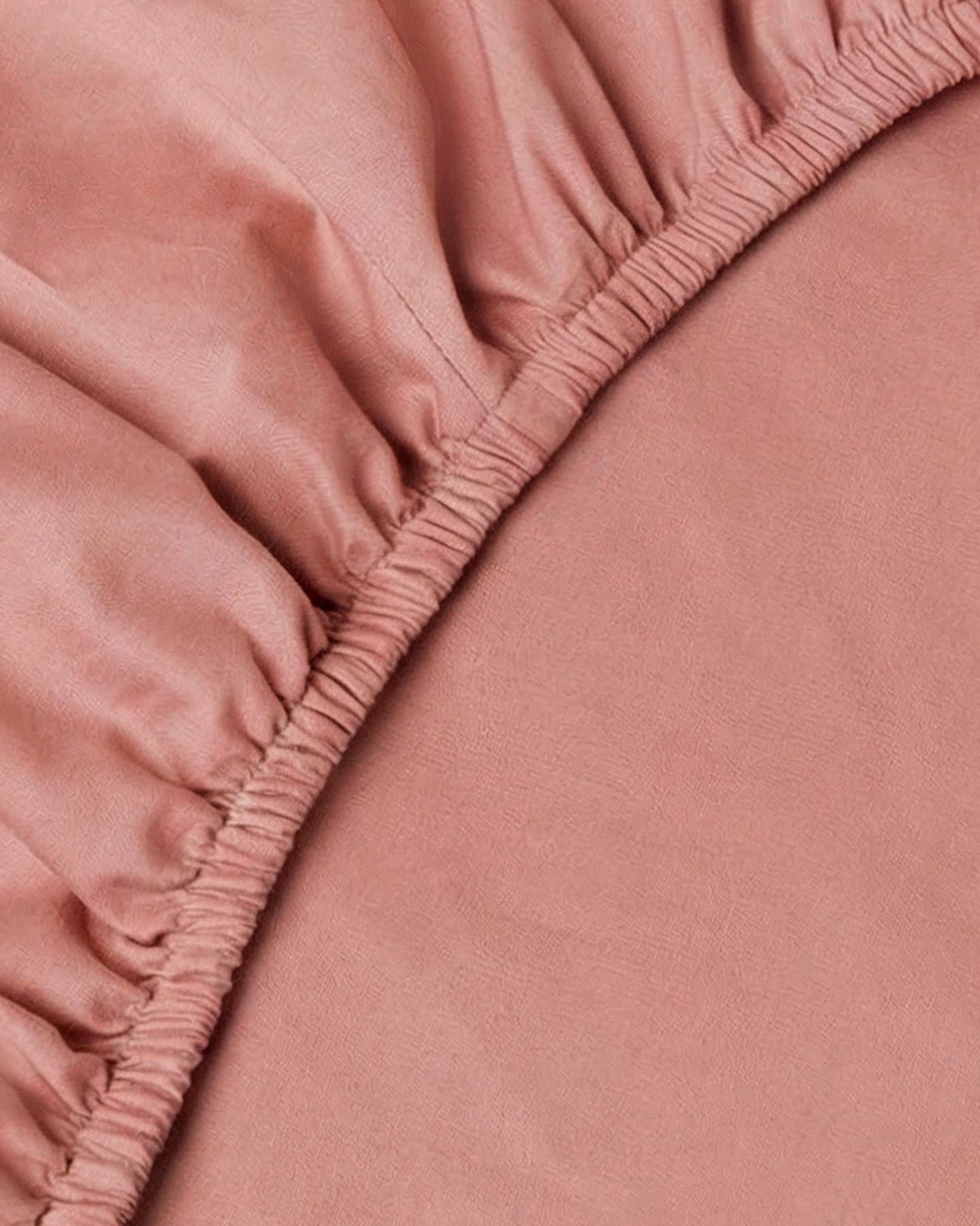 Muotoonommeltu lakana Nejd Percale - Ash Rose